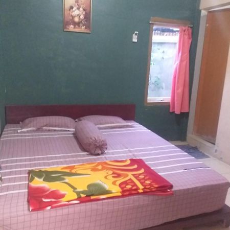 Kenangan Guest House Сабанг Экстерьер фото