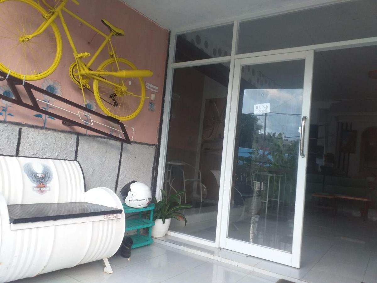 Kenangan Guest House Сабанг Экстерьер фото